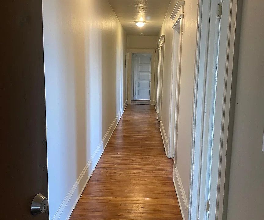 2nd image of 74-76 Cabot St