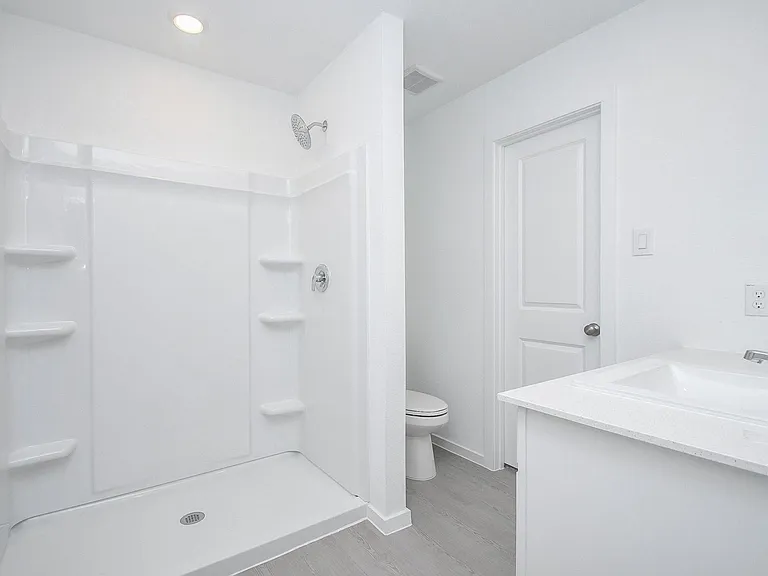 923 Capracotta Dr — Photo 17