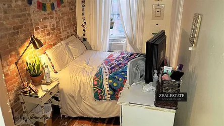 Rented by ZealEstate Group Inc