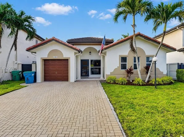 15893 SW 138th Ter, Miami, FL 33196