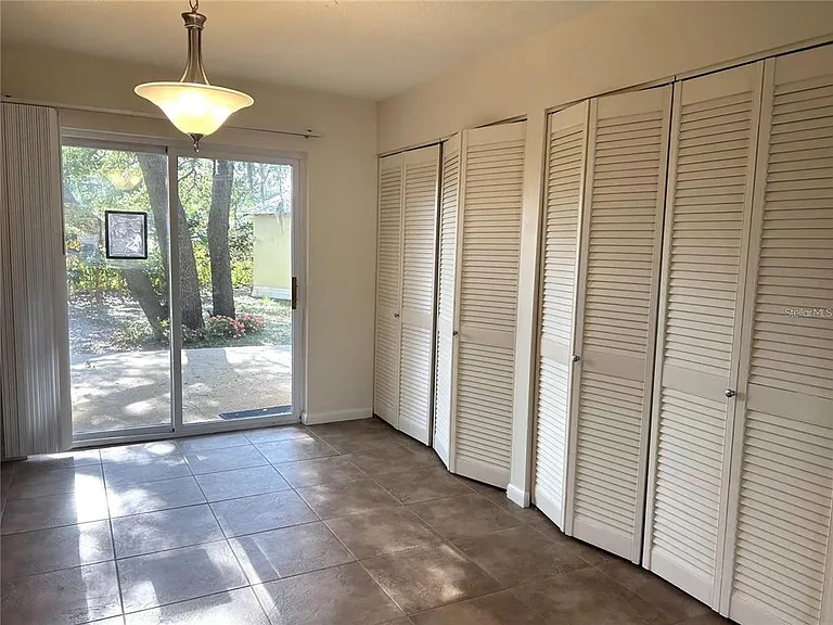 3646 Radnor Pl — Photo 6