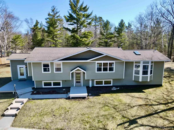 9050 Oo Rd #25, Garden, MI 49835