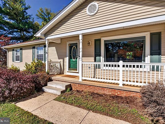 2nd image of 1199 Portland Dr