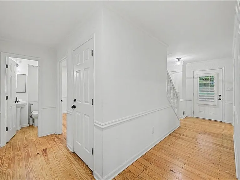 3868 Emerson St — Photo 16