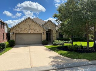 42 Black Swan Ct, The Woodlands, TX 77354