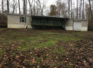 830 Pleasant Point School Rd, Waynesburg, KY 40489