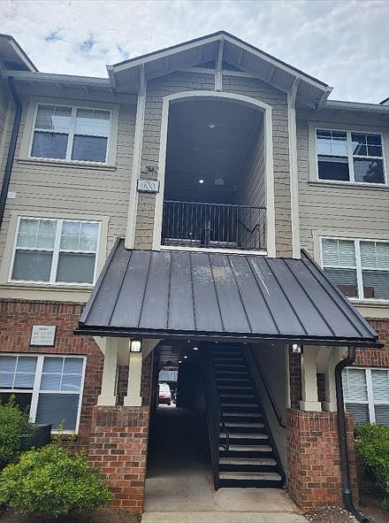 1st image of 833 Old Greenville Hwy APT 925
