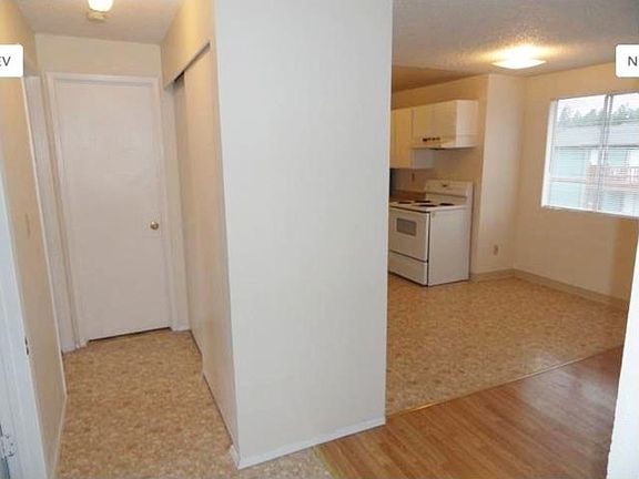 3rd image of 5628 Boston Ave SW
