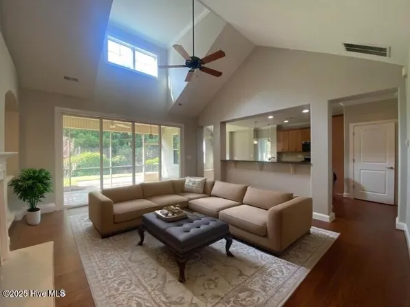 1111 Evangeline Drive, Leland, NC 28451