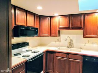 4443 Lowestone Rd, Columbus, OH 43220