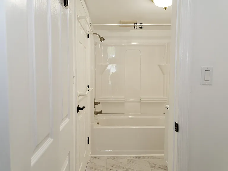351 Ferry St — Photo 18