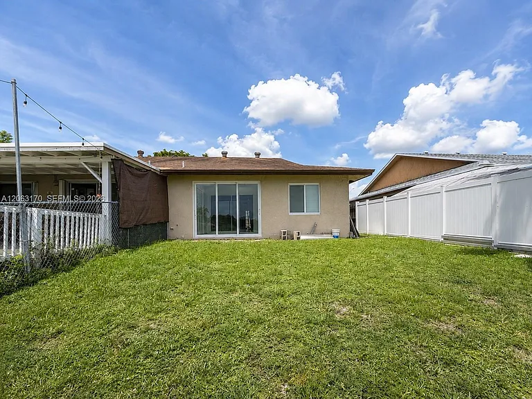 5820 Park Rd — Photo 26