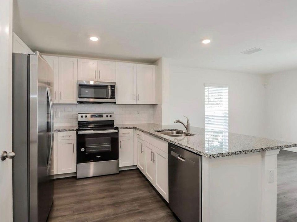 1st image of 3623 Fulton Ferry Ln