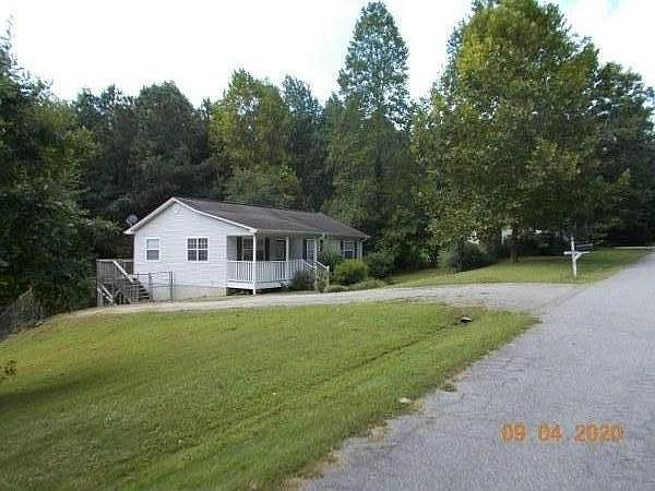 1st image of 550 River Trace Dr