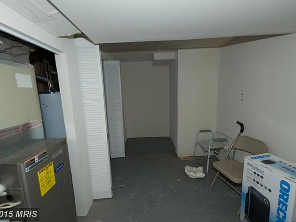 5th image of 5917 Otley Dr