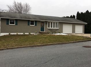 602 E 8th St, Northampton, PA 18067