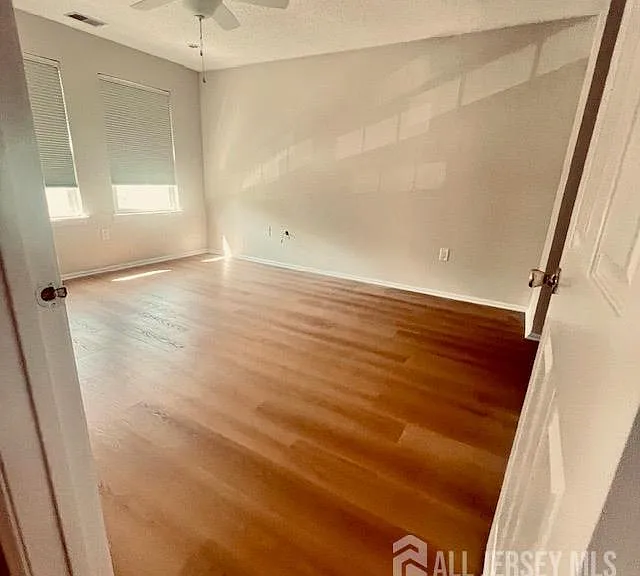 15 Goodwin Dr — Photo 4