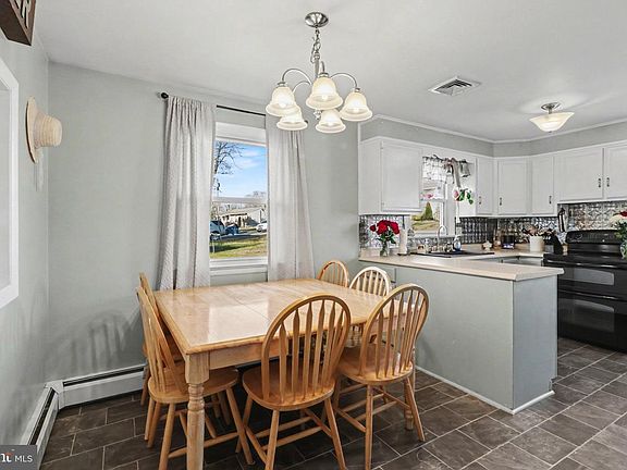 5th image of 278 Longs Gap Rd