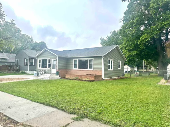 728 S 11th St, Norfolk, NE 68701