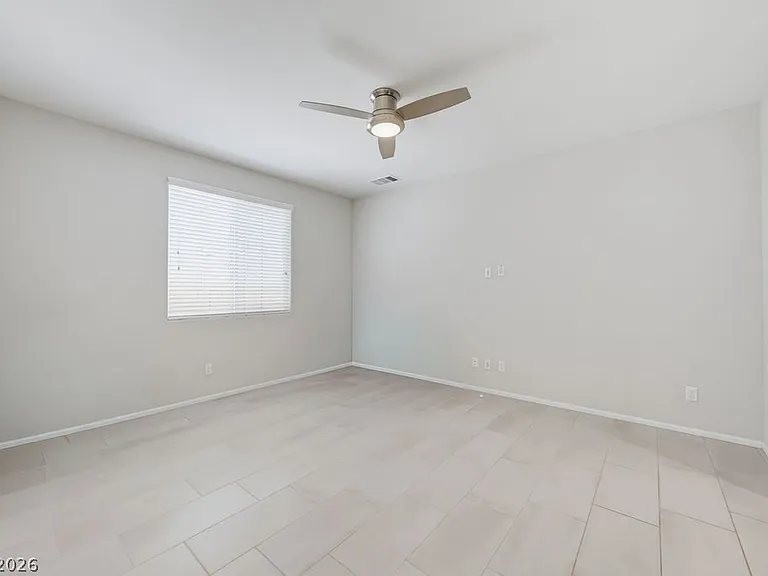 10661 Sariah Skye Ave — Photo 19