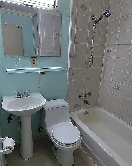 1115 NW 22nd Ave — Photo 10