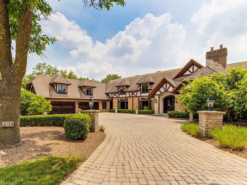 707 Deer Trail Ln, Oak Brook, IL 60523 Zillow