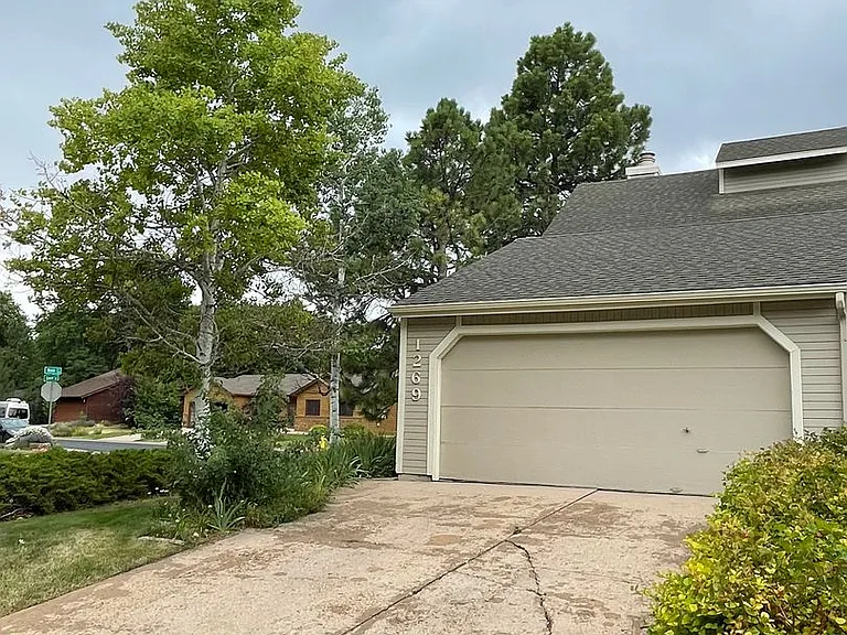 1269 Solstice Ln — Photo 2
