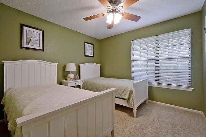 4313 E Cordoba Cir — Photo 17