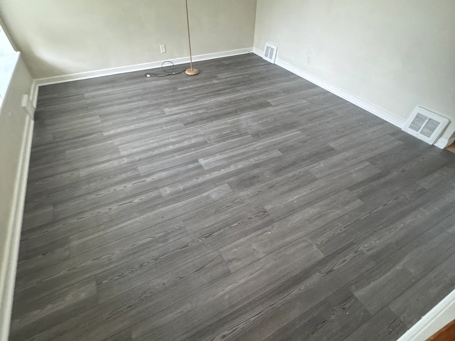 31 Addison Ave — Photo 2