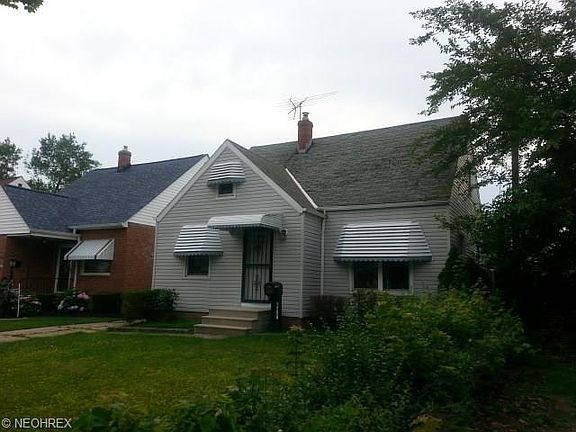 2nd image of 22081 Maydale Ave