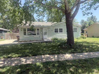 628 N Abilene Ave, Valley Center, KS, 67147