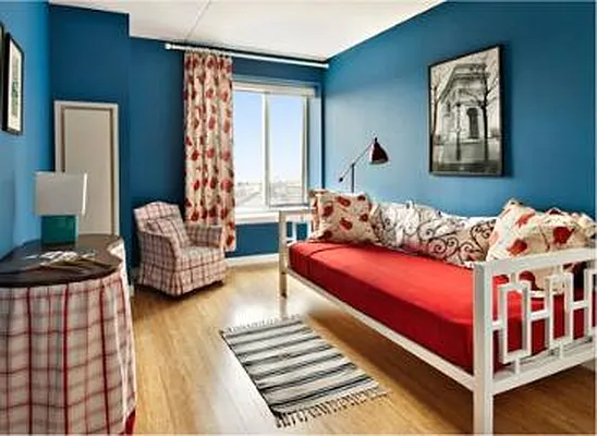 Sold by Corcoran | media 19