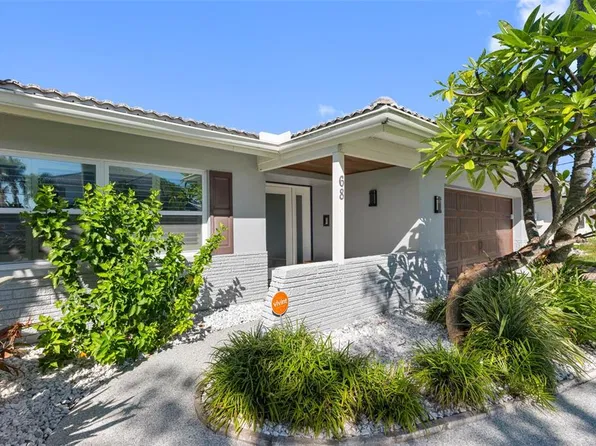 68 S Windward Is W, Clearwater Beach, FL 33767