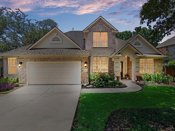 2nd image of 2605 Shire Ridge Dr