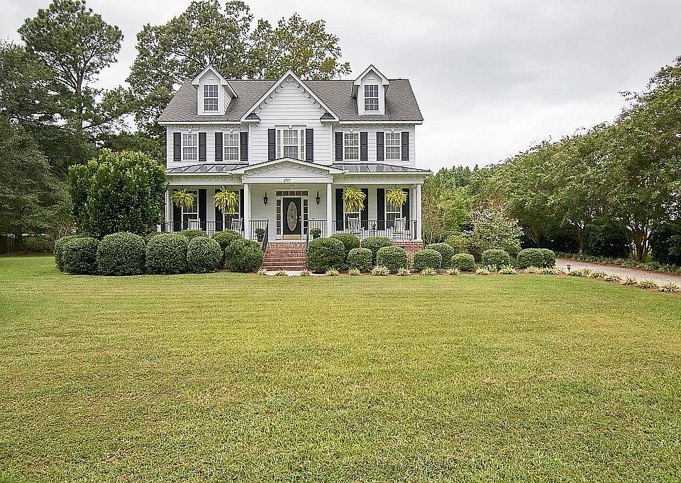 4 BR/3.5 BA