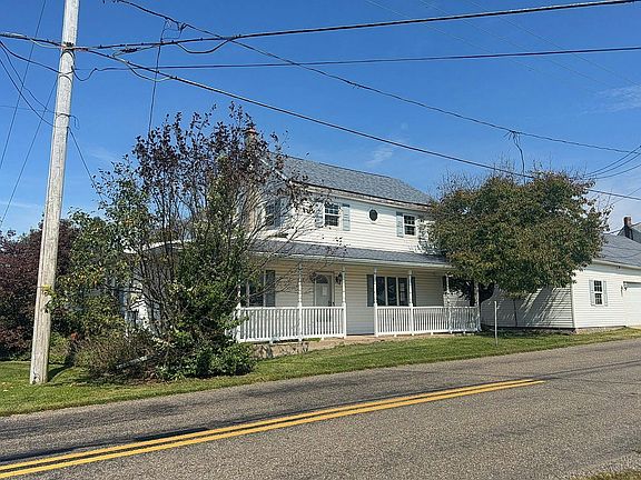 3rd image of 230 Middle Rd
