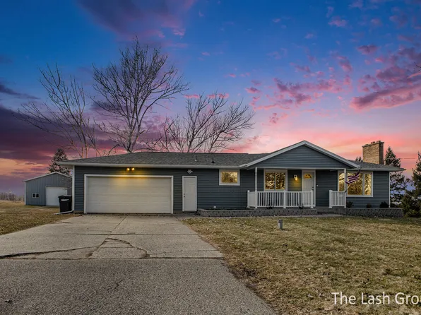 7081 Patterson Ave SE, Caledonia, MI 49316