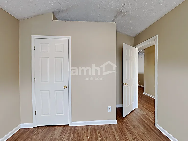 2175 Carlysle Cove Dr — Photo 25