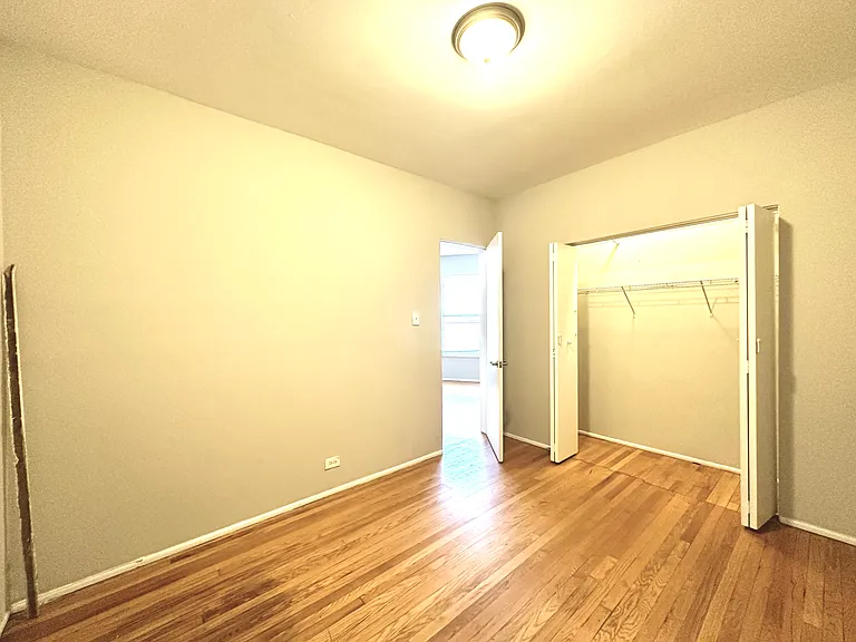 2858 N Clark St #2 — Photo 15
