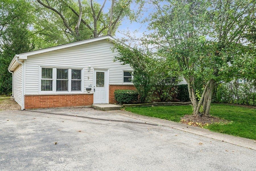 1st image of 9 N Fairlawn Ave