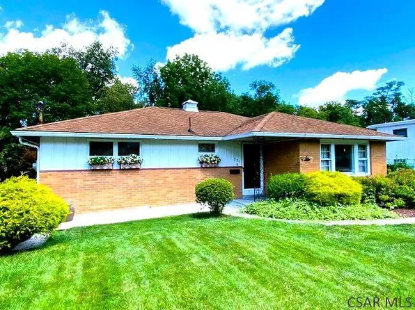 231 Beechwood St, Johnstown, PA 15904