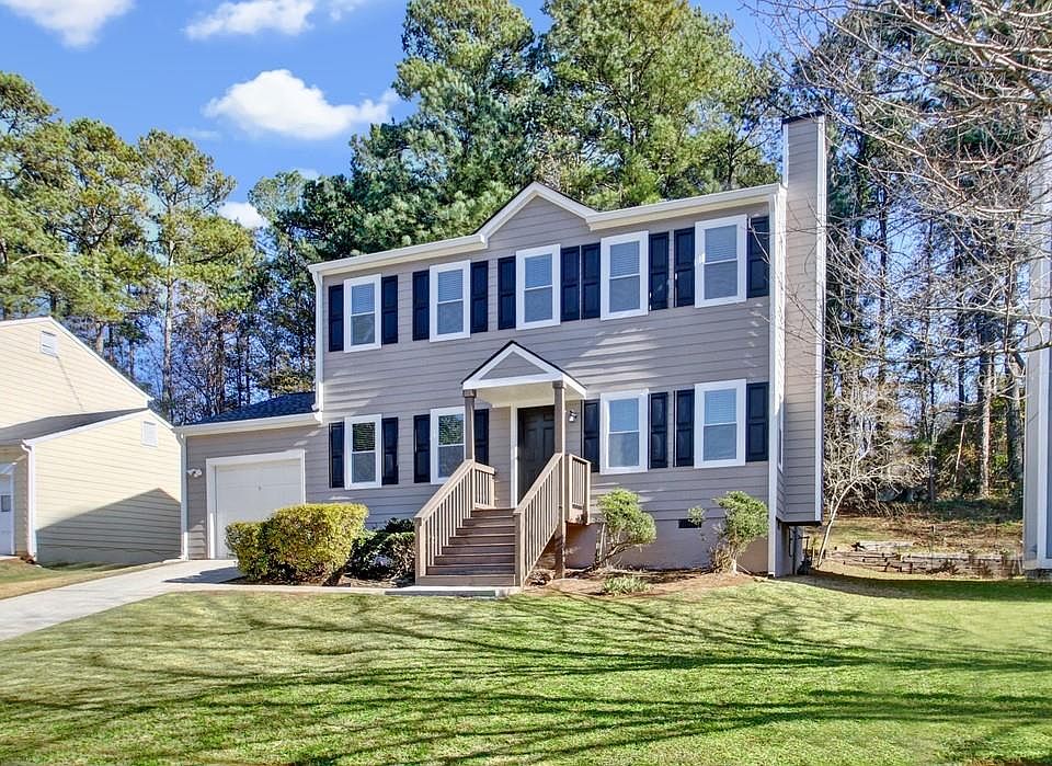 582 Woodcrest Manor Dr Stone Mountain GA Zillow