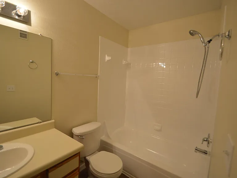 1051 S Hiawassee Rd #2124 — Photo 13
