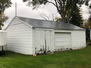 102 S 5th St, Linwood, MI 48634