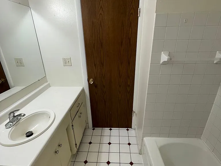 2331 N 1st St #5 — Photo 15