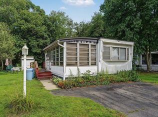 121 Mayflower Ave, Taunton, MA 02780