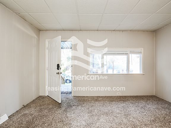 3-Living Room