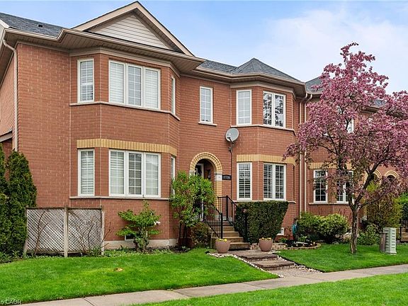 2nd image of 2130 Forest Gate Park