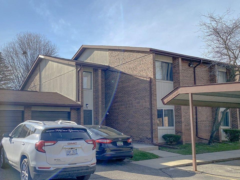 1st image of 33619 Pondview Cir #90