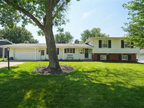 3109 Terry Dr SE, Cedar Rapids, IA 52403